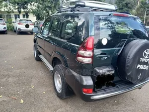 Toyota Land Cruiser Prado 2009 Green