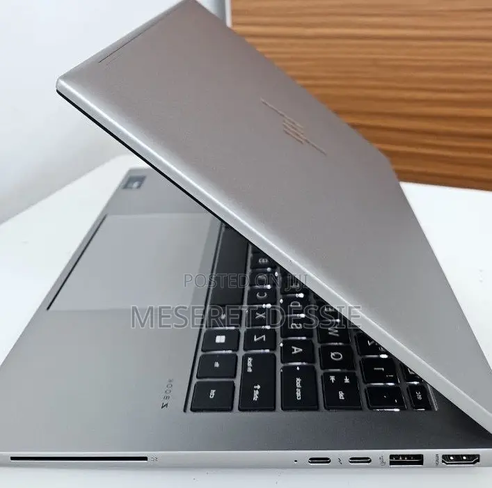 New Laptop HP ZBook 14 16GB Intel Core Ultra 7 SSD 512GB