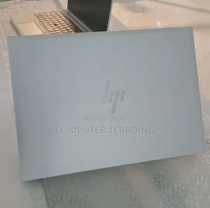 New Laptop HP EliteBook 840 G9 16GB Intel Core i5 SSD 512GB