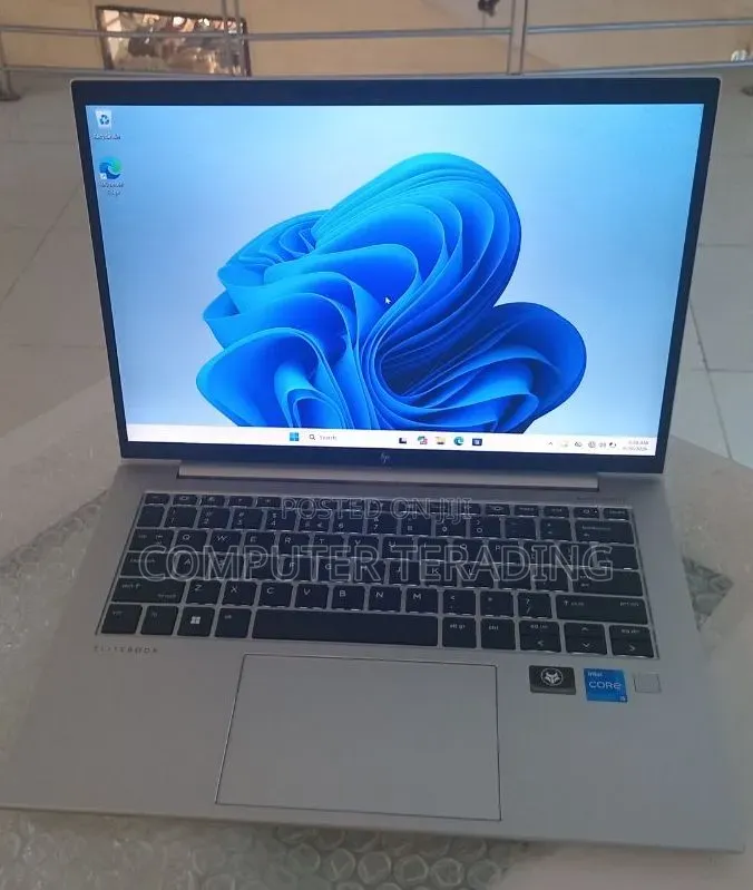 New Laptop HP EliteBook 840 G9 16GB Intel Core i5 SSD 512GB