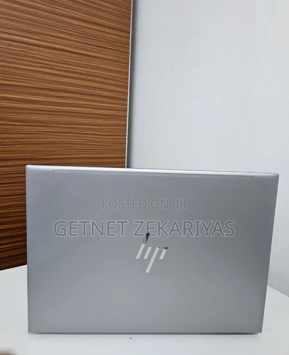 New Laptop HP ZBook Firefly 14 G11 16GB Intel Core Ultra 7 SSD 512GB