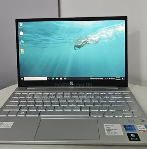 New Laptop HP Pavilion 13 8GB Intel Core i5 SSD 512GB