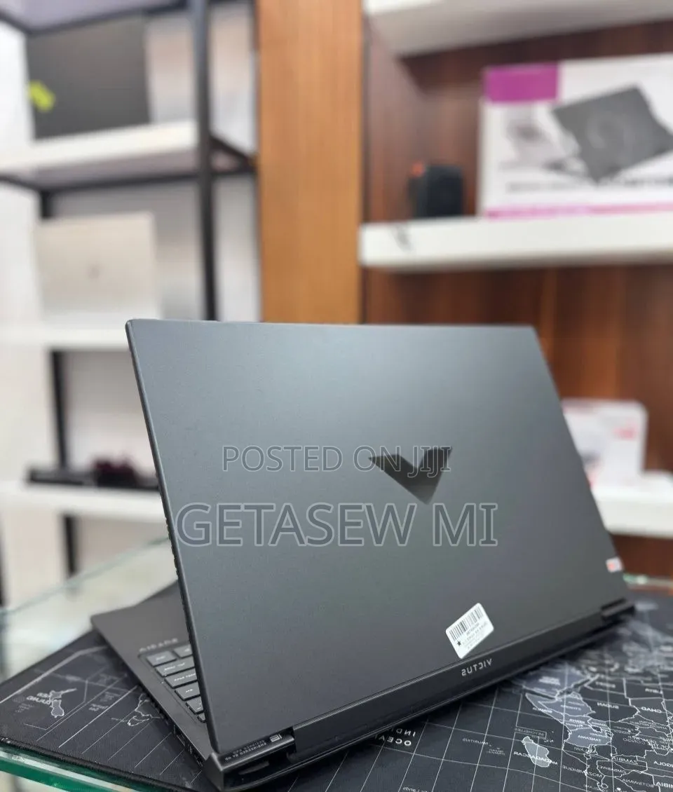 New Laptop HP Victus 16 16GB Intel Core i7 SSD 1T