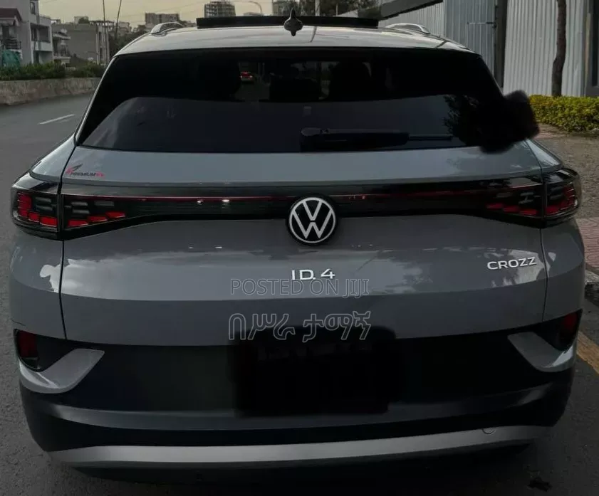 Volkswagen ID.4 2023 Ivory