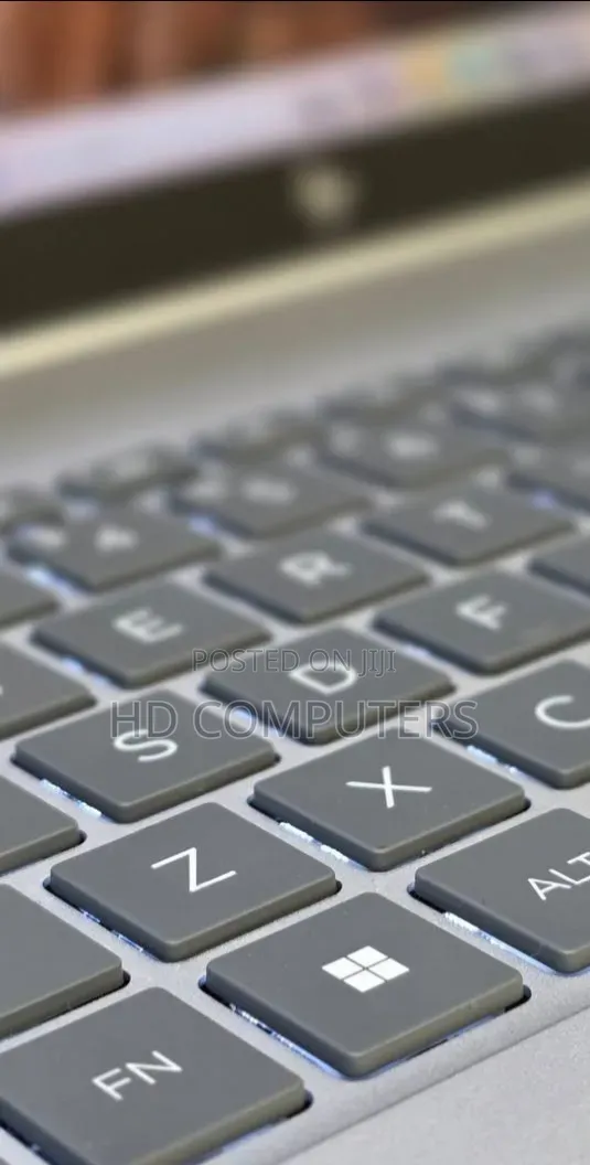 New Laptop HP 16GB Intel Core i7 SSD 1T