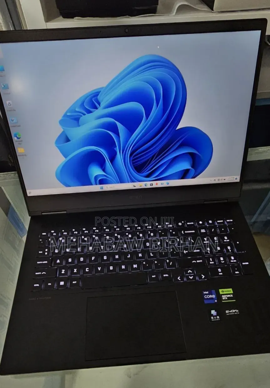 New Laptop HP Omen 16 16GB Intel Core i9 SSD 1T