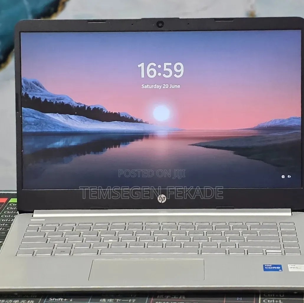 New Laptop HP Stream Notebook 8GB Intel Core i5 SSD 256GB