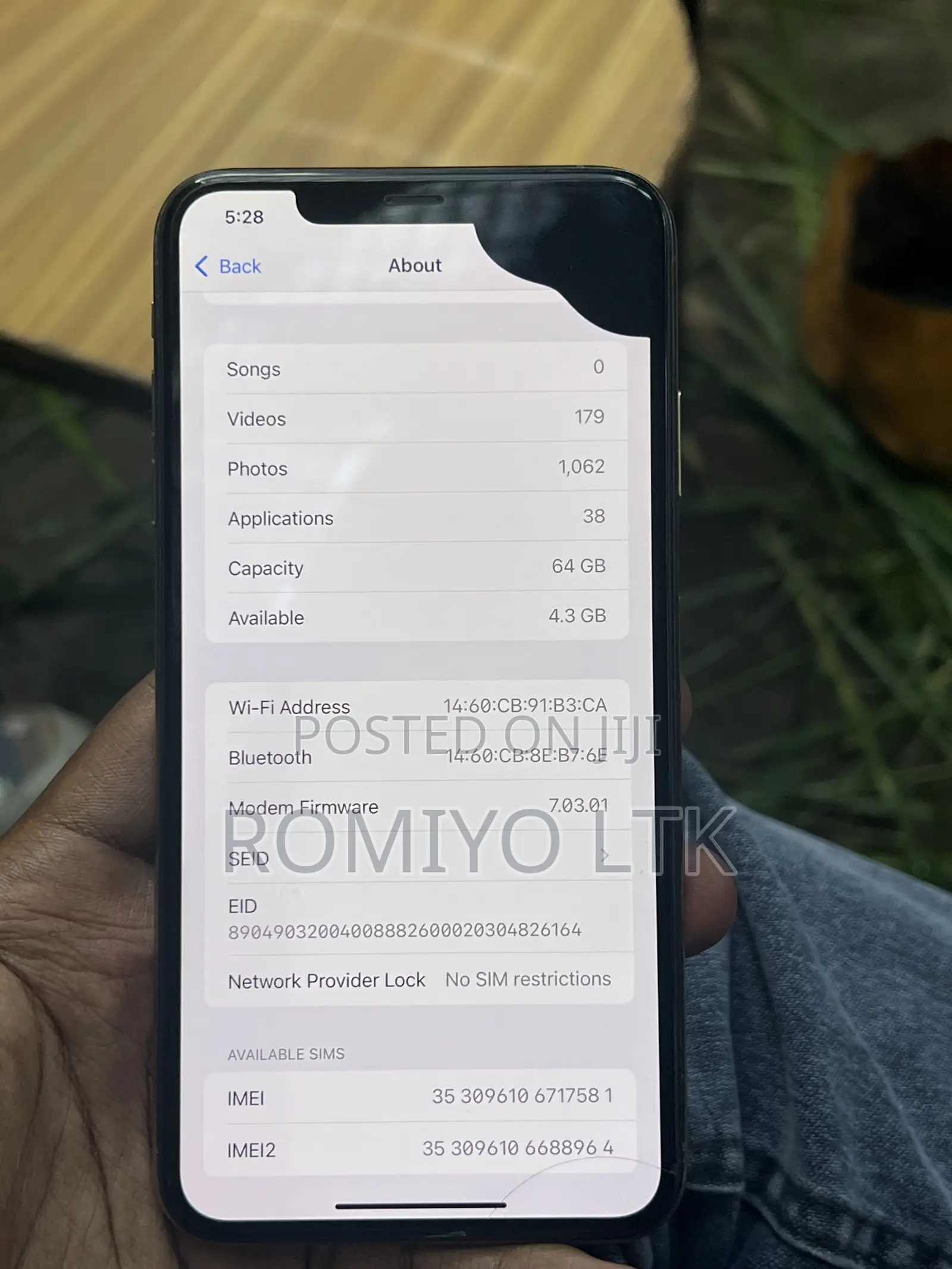 Apple iPhone XS Max 64 GB Gold