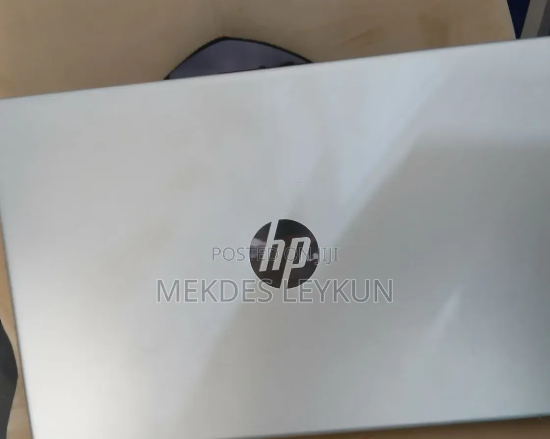 New Laptop HP Stream Notebook 8GB AMD Ryzen 5 SSD 512GB