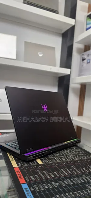 New Laptop Acer Predator Helios 18 PH18-71 32GB Intel Core i9 SSD 1T