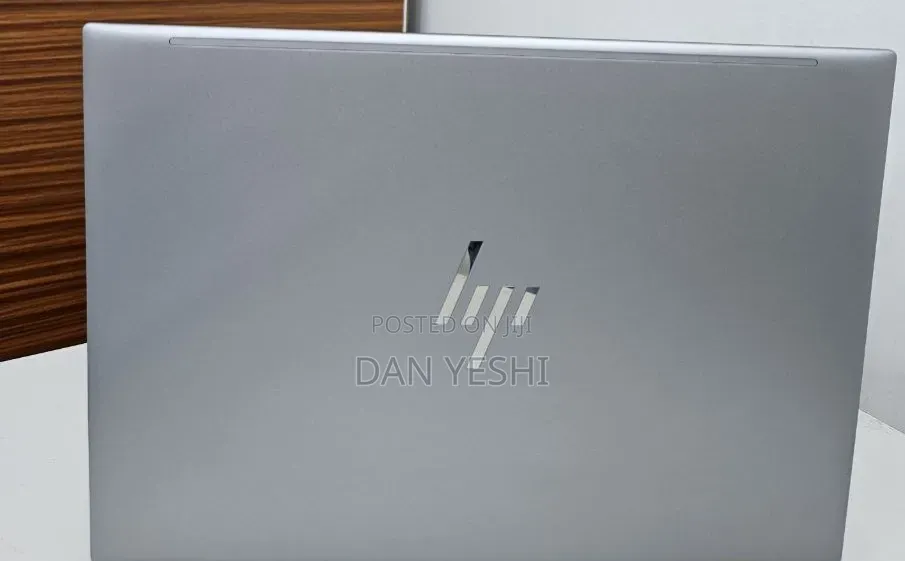 New Laptop HP ZBook Firefly 14 G11 16GB Intel Core Ultra 7 SSD 512GB