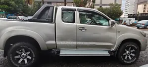 Toyota Hilux 2008 Beige