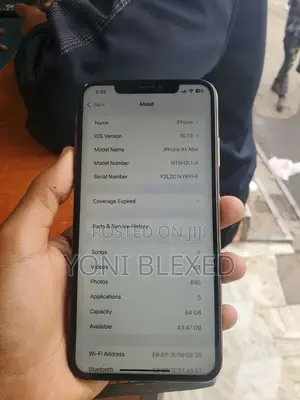 Apple iPhone XS Max 64 GB Gold