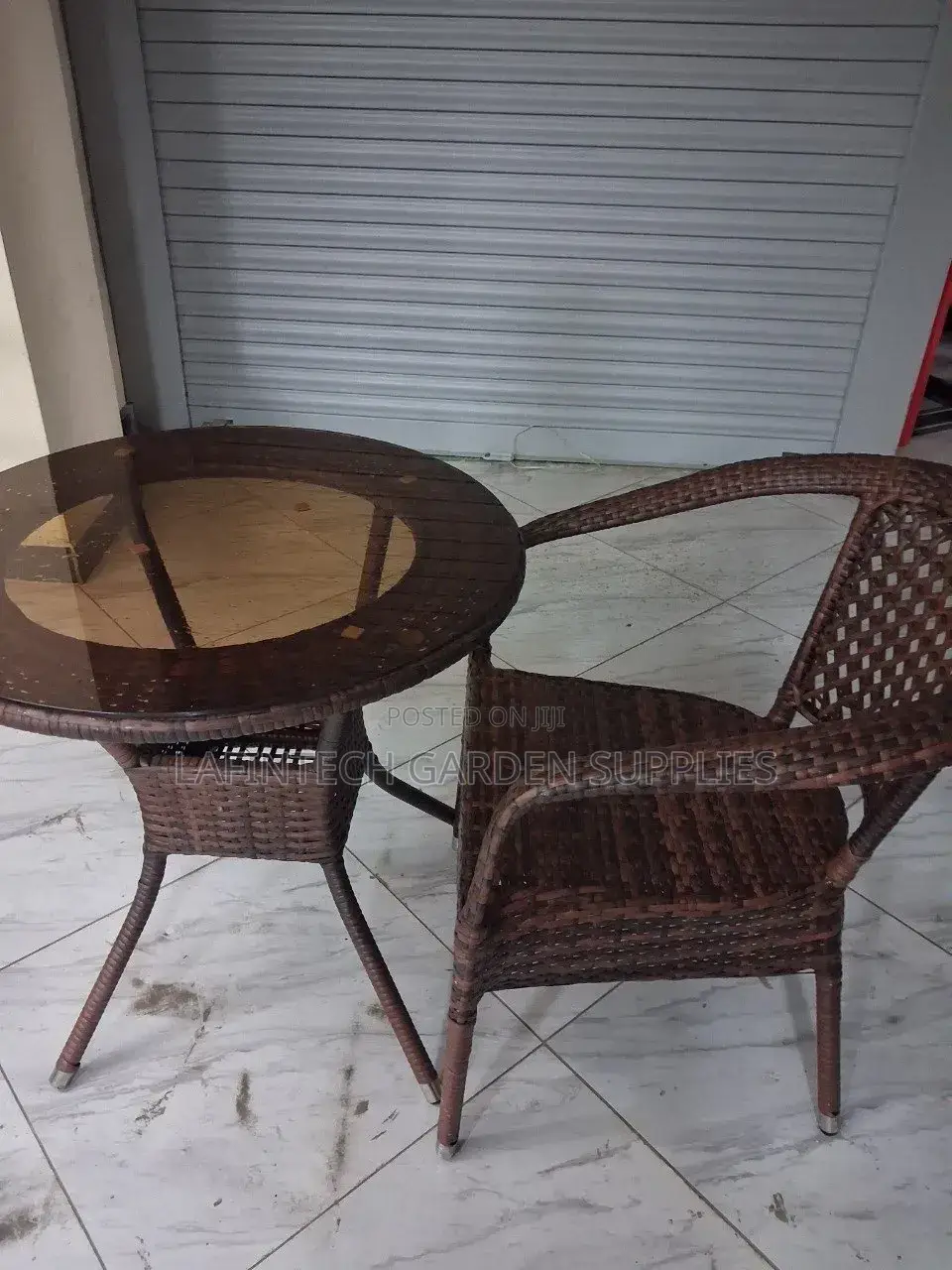 Balcony Table Chair Set – 1Table 1 Chair 
የባልኮኒ 1ጠረጴዛ ከ 1 ወንበር ጋር