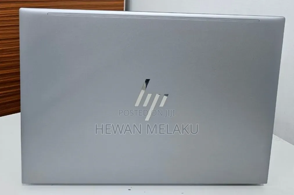 New Laptop HP ZBook Firefly 14 G11 16GB Intel Core Ultra 7 SSD 512GB