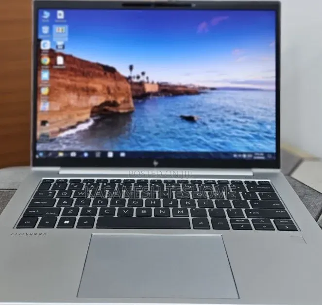 New Laptop HP EliteBook 845 G10 16GB AMD Ryzen 5 SSD 512GB