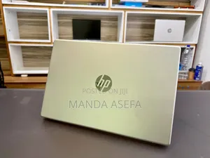 New Laptop HP Stream Notebook 8GB AMD Ryzen 5 SSHD (Hybrid) 512GB