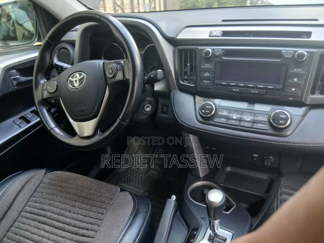 Toyota RAV4 2016 Silver