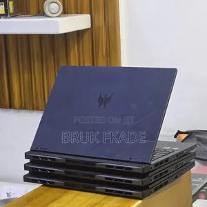 New Laptop Asus ROG Strix G15 16GB Intel Core Ultra 7 SSD 1T