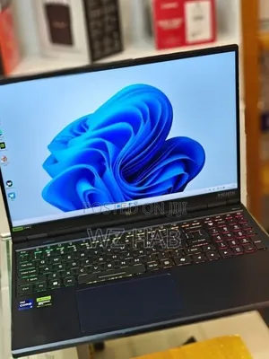 New Laptop Acer Predator Helios Neo 16 16GB Intel Core Ultra 7 SSD 1T