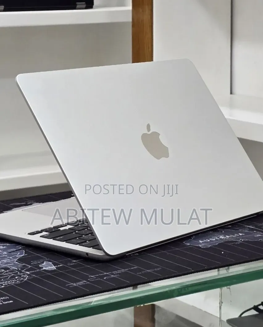 New Laptop Apple MacBook Air 2023 M2 16GB Apple M2 SSD 512GB