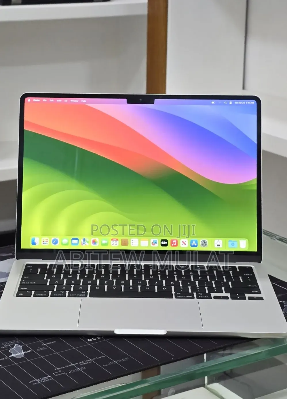 New Laptop Apple MacBook Air 2023 M2 16GB Apple M2 SSD 512GB
