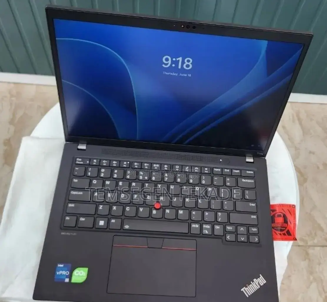 New Laptop Lenovo ThinkPad T14s G4 16GB Intel Core i7 SSD 1T