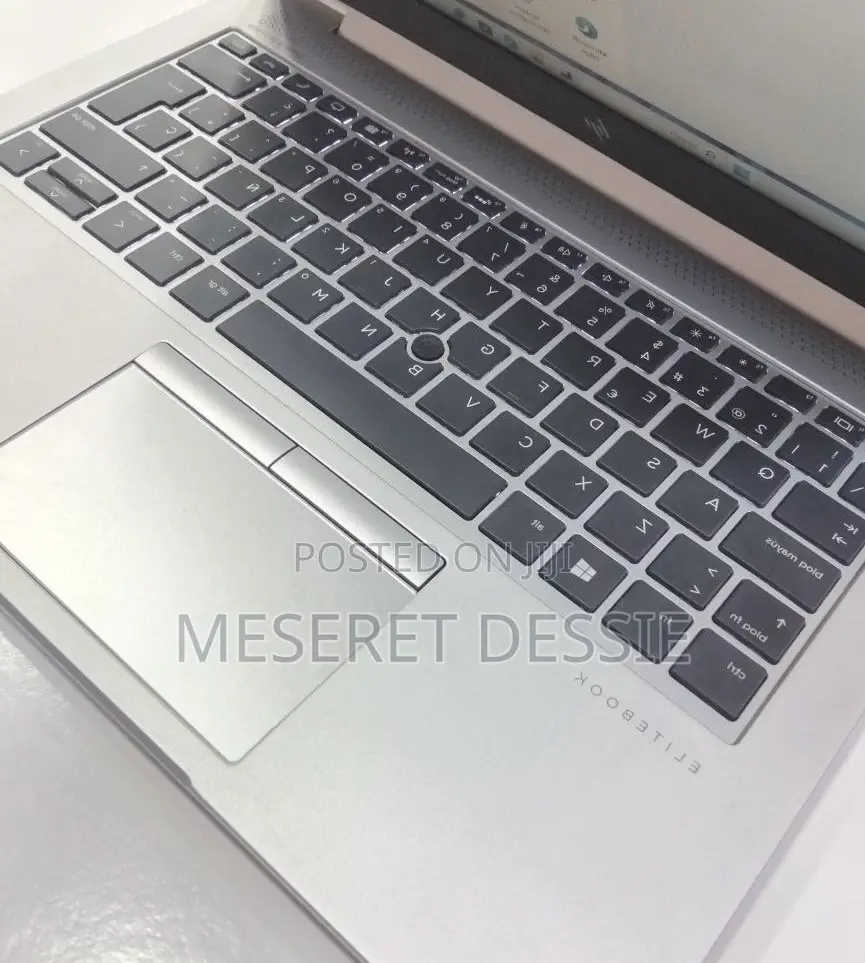 New Laptop HP EliteBook 830 8GB Intel Core i5 SSD 512GB