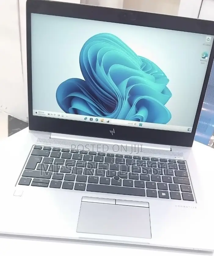 New Laptop HP EliteBook 830 8GB Intel Core i5 SSD 512GB