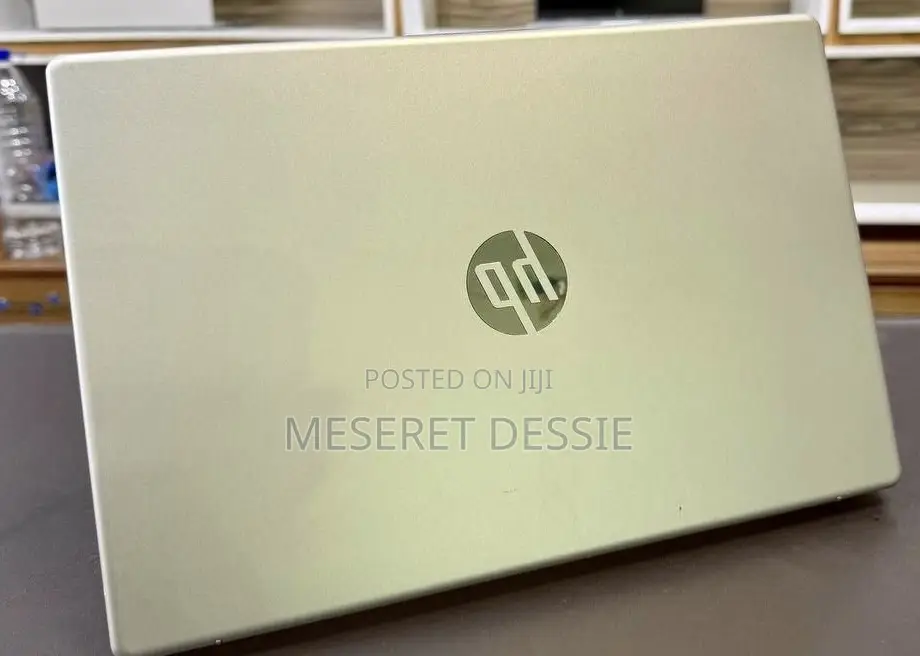 New Laptop HP 8GB SSD 512GB