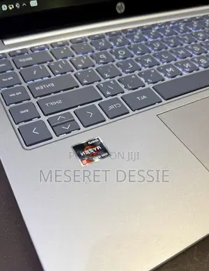 New Laptop HP 8GB SSD 512GB