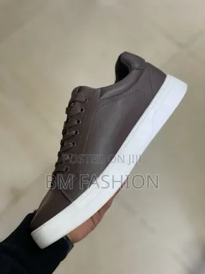 Lacoste Timeless Court Style