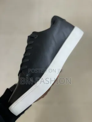Calvin Klein Sleek Black Low-Top