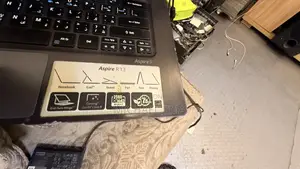 Laptop Acer Aspire R-13 8GB Intel Core i7 SSD 256GB