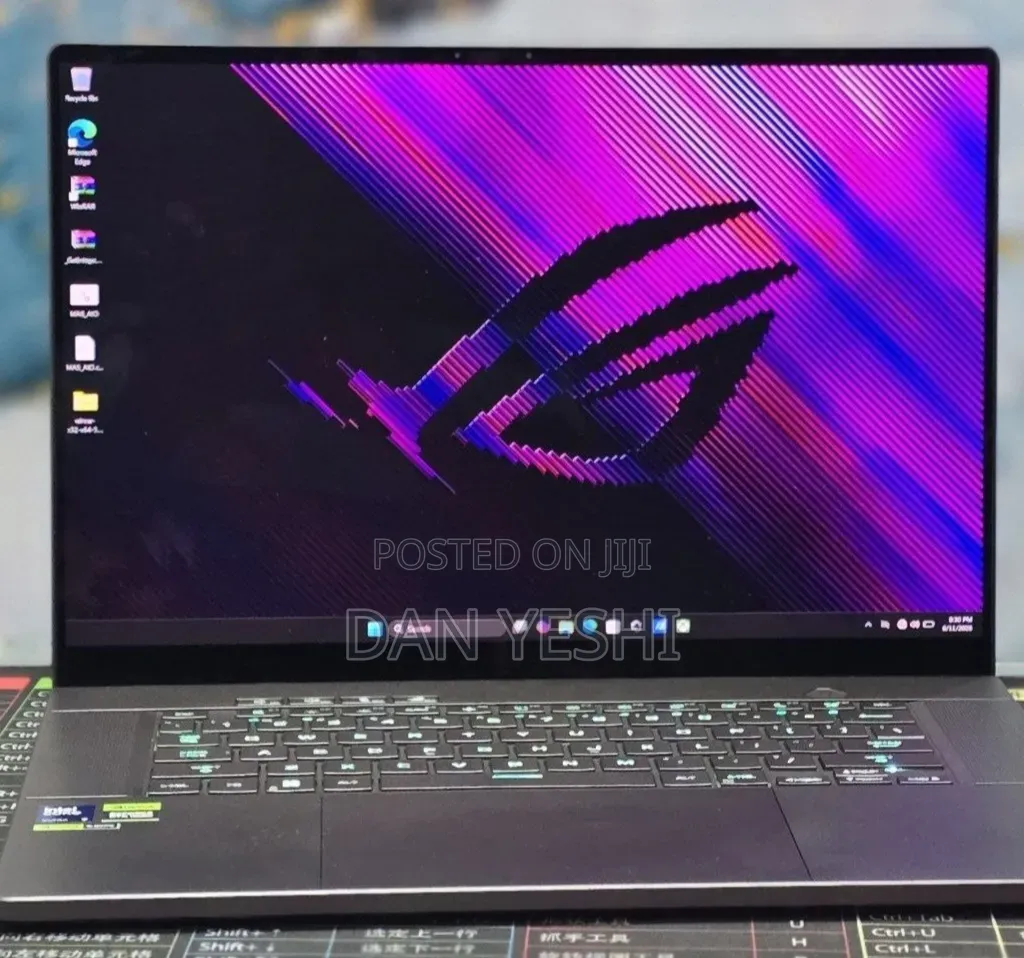 New Laptop Asus ROG Zephyrus G16 16GB Intel Core Ultra 7 SSD 1T
