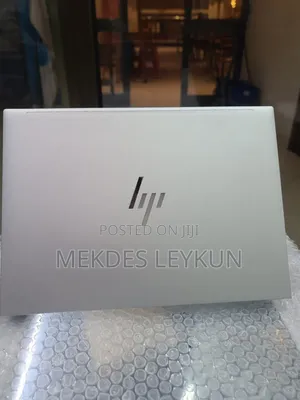 New Laptop HP EliteBook 830 16GB Intel Core i5 SSD 512GB