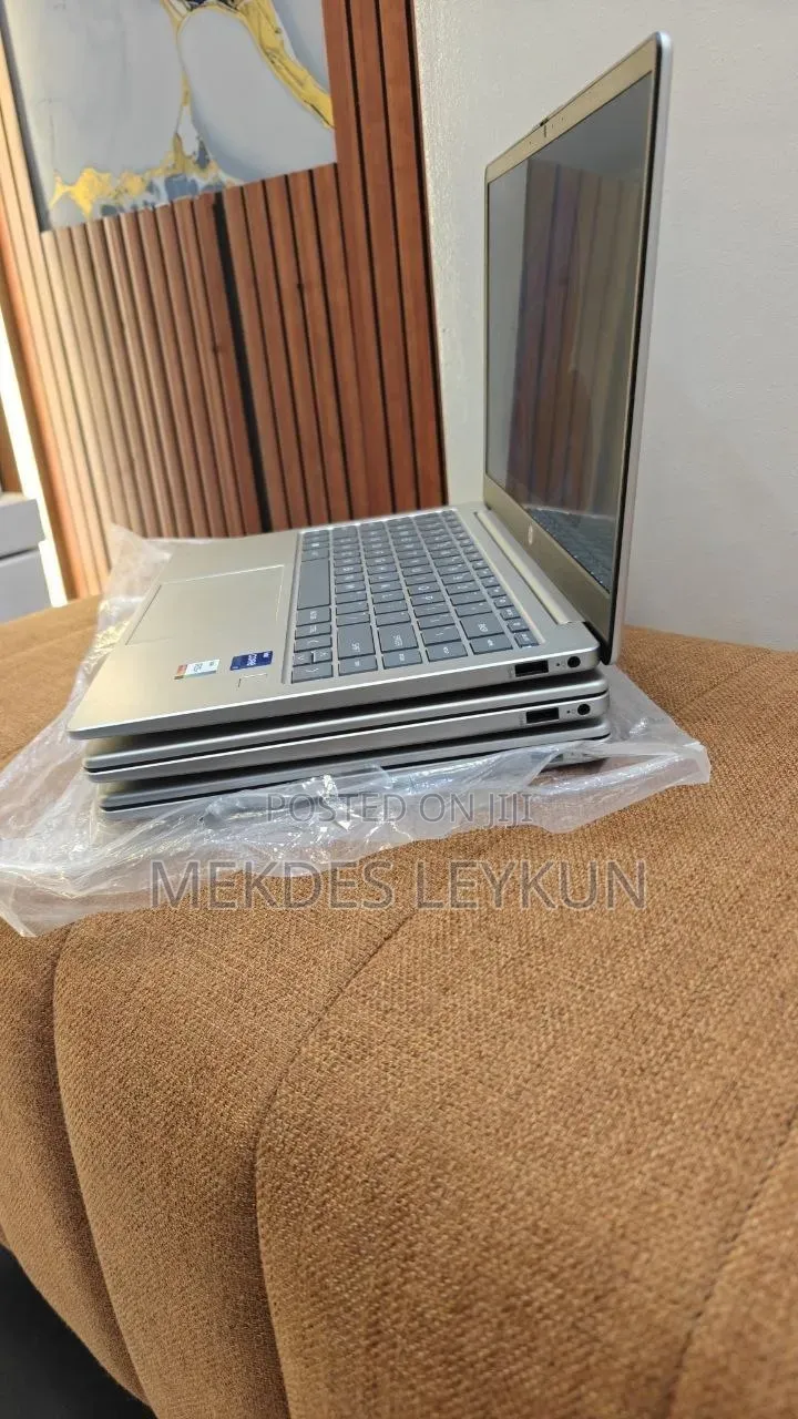 New Laptop HP Stream Notebook 16GB Intel Core i7 SSD 512GB