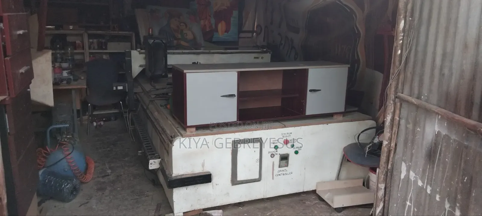 Tv Stand 2.20cm