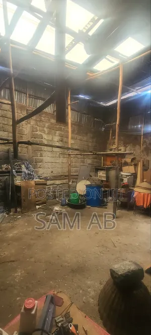 መጋዘን ኪራይ Wear House, Gullele for Rent