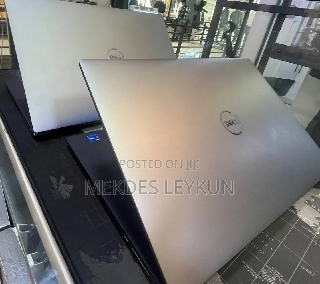 New Laptop Dell Precision 5560 16GB Intel Core i7 SSD 512GB