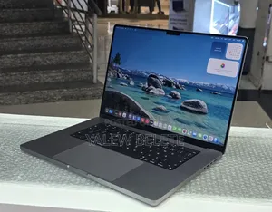 New Laptop Apple MacBook Pro 32GB Apple M1 Max SSD 1T