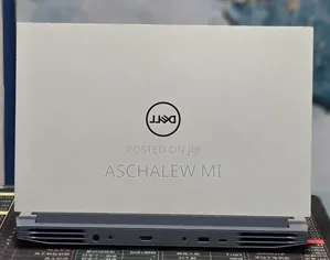 New Laptop Dell G15 5511 8GB AMD Ryzen 7 SSD 512GB