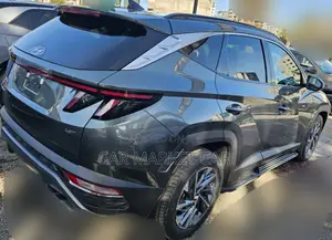 New Hyundai Tucson SE 2023 Gray