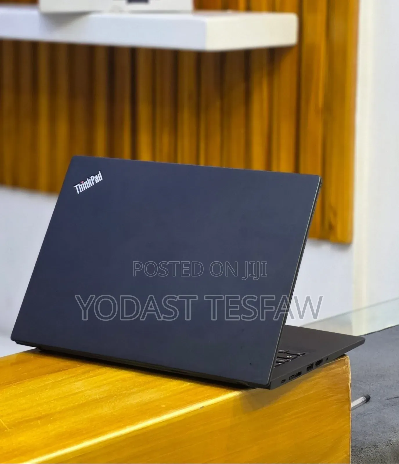 New Laptop Lenovo ThinkPad t495s 16GB AMD Ryzen 7 SSD 512GB