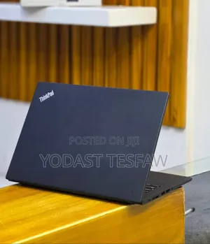New Laptop Lenovo ThinkPad t495s 16GB AMD Ryzen 7 SSD 512GB