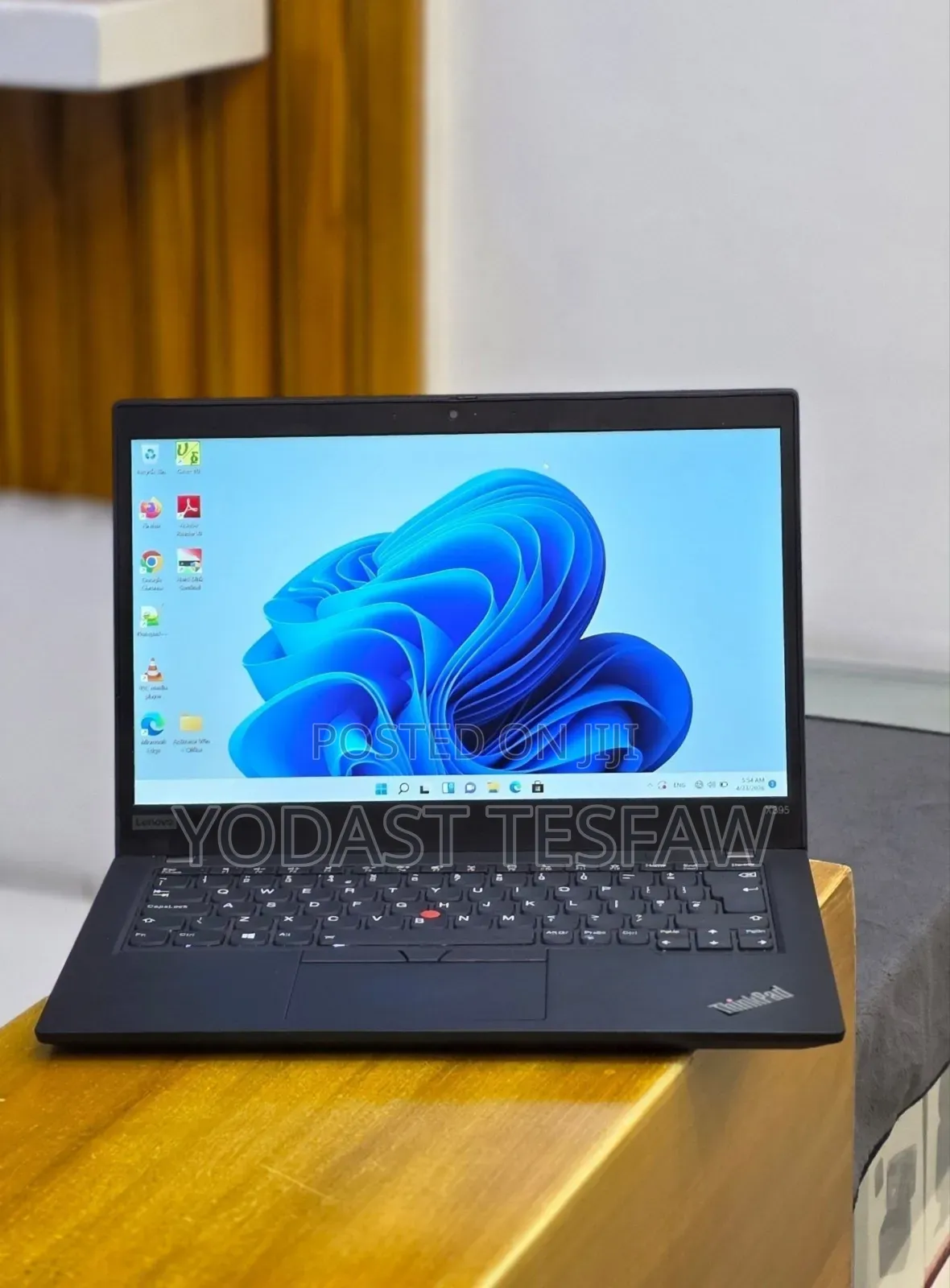 New Laptop Lenovo ThinkPad t495s 16GB AMD Ryzen 7 SSD 512GB