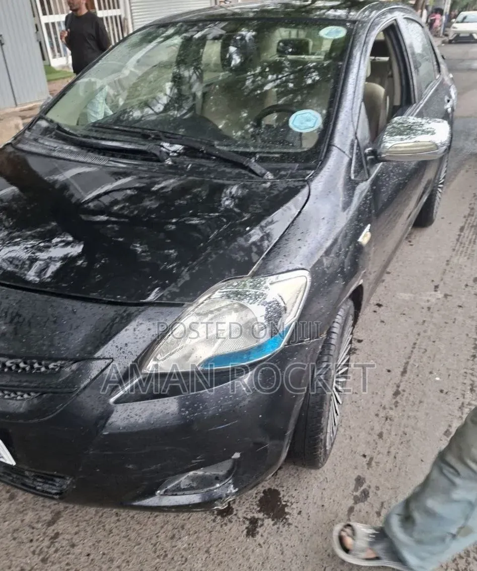 Toyota Yaris 2007 Black