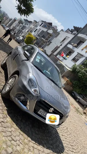Suzuki Dzire 2022 Silver