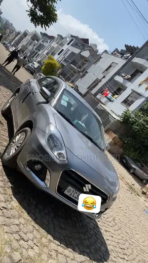 Suzuki Dzire 2022 Silver