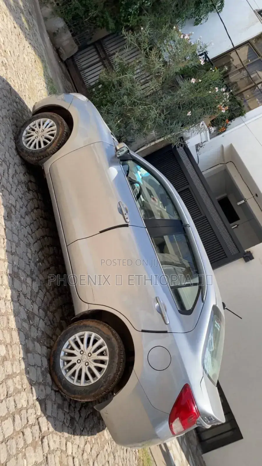 Suzuki Dzire 2022 Silver